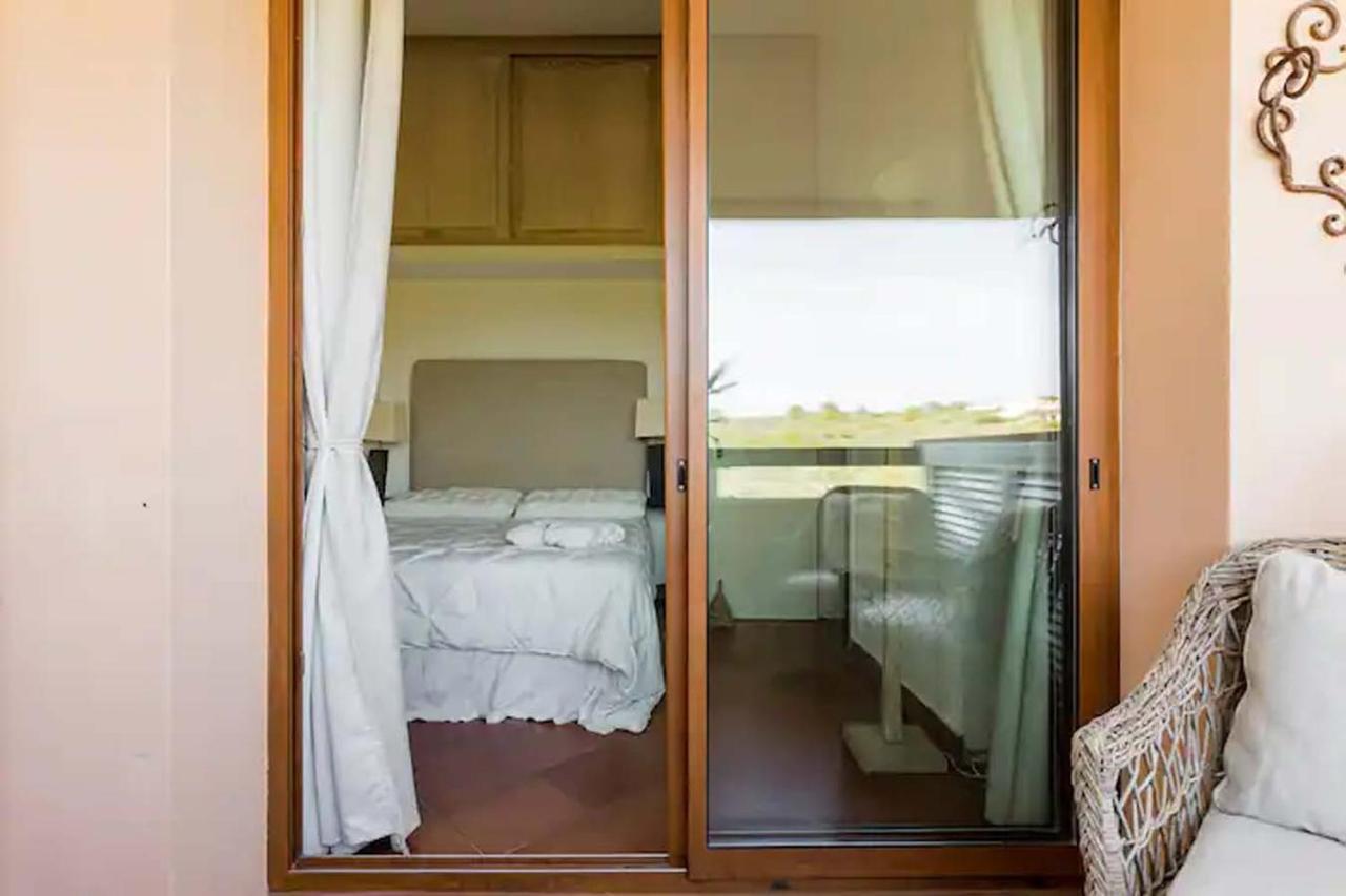 Romantico Appartamento Vista Mare Porto Pozzo Exterior foto