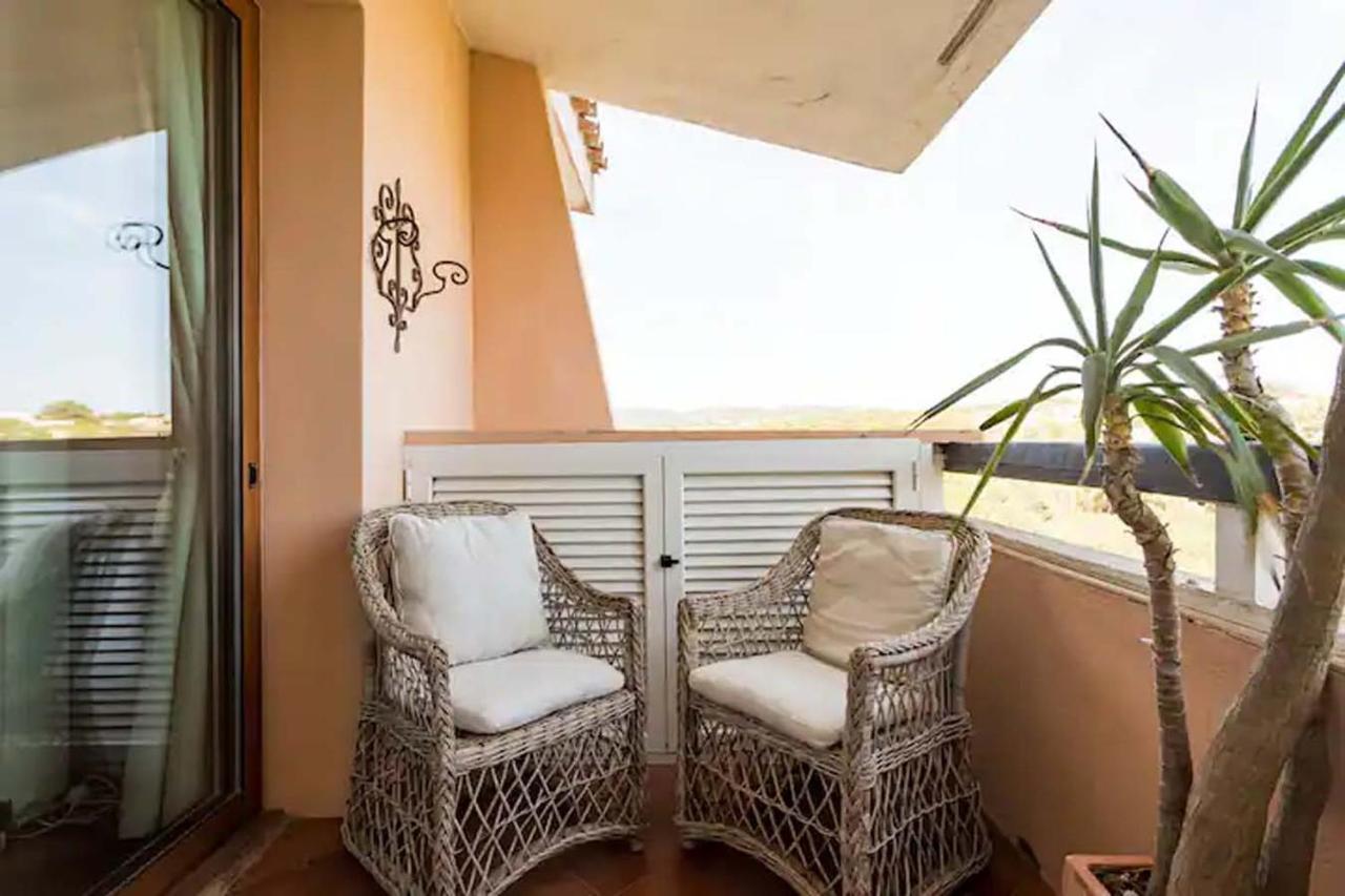 Romantico Appartamento Vista Mare Porto Pozzo Exterior foto